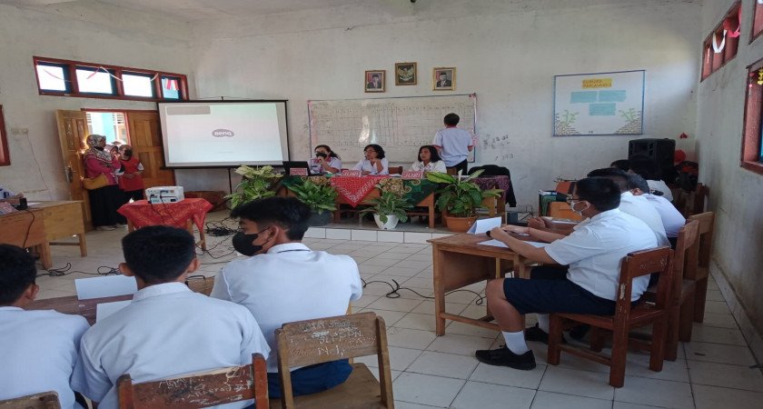 UPTD SMPN 1 Langke Rembong Merayakan Hari Ulang Tahun Kemerdekaan Indonesia ke-77